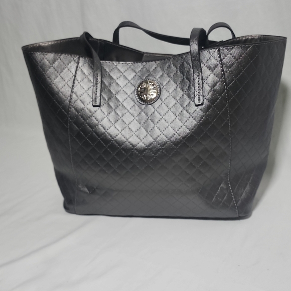 Elegant Quilted  Tote Bag - Picture 3 of 7